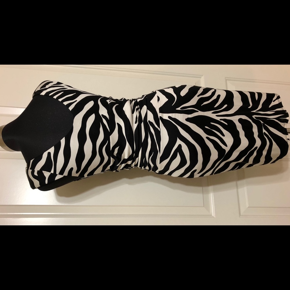 🖤BAILEY 44 BLACK & WHITE DRESS🖤